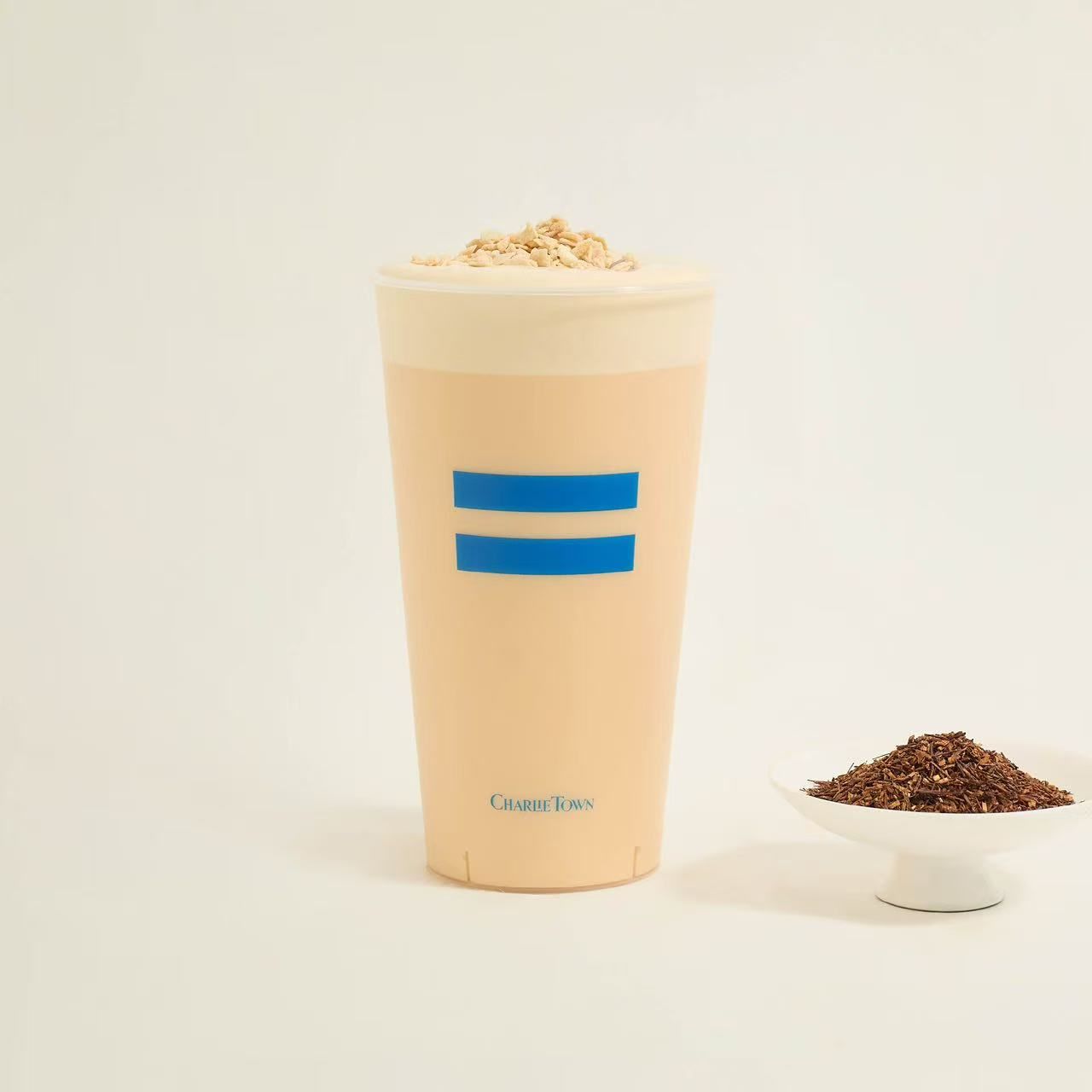 手煮·朗姆路易波士牛乳茶 