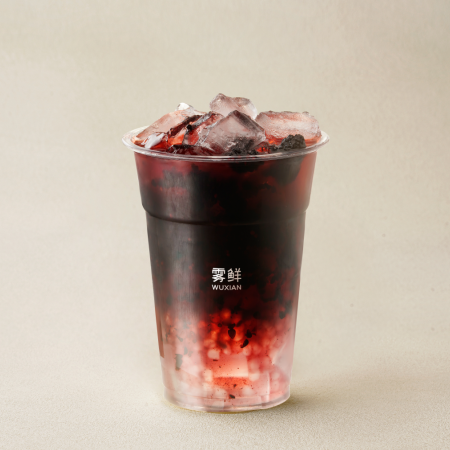 满杯黑桑葚