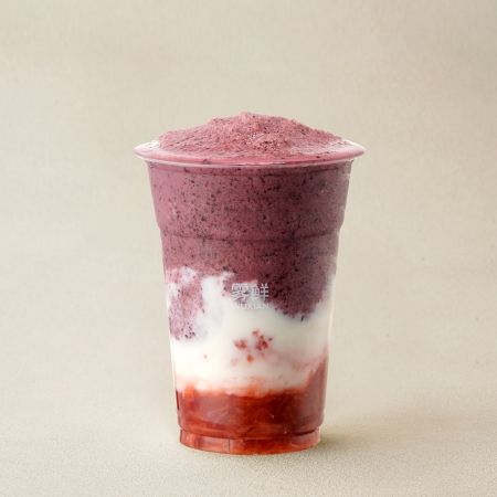 桑葚莓莓白糯米酸奶