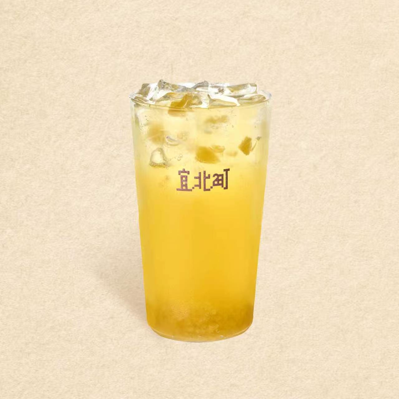 海盐菠萝气泡饮