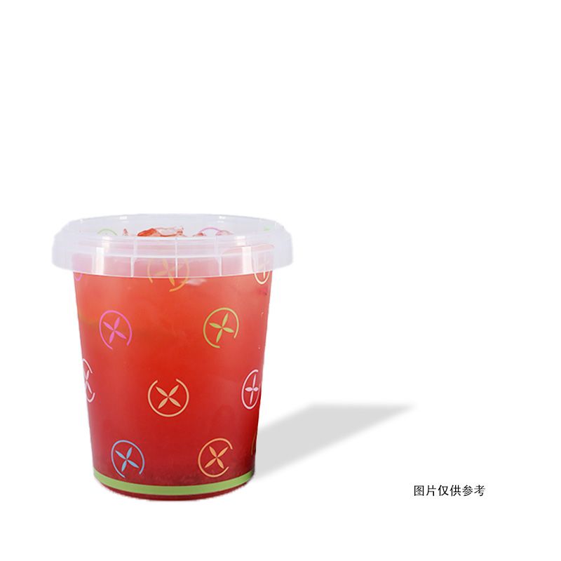 手捣草莓冰茶
